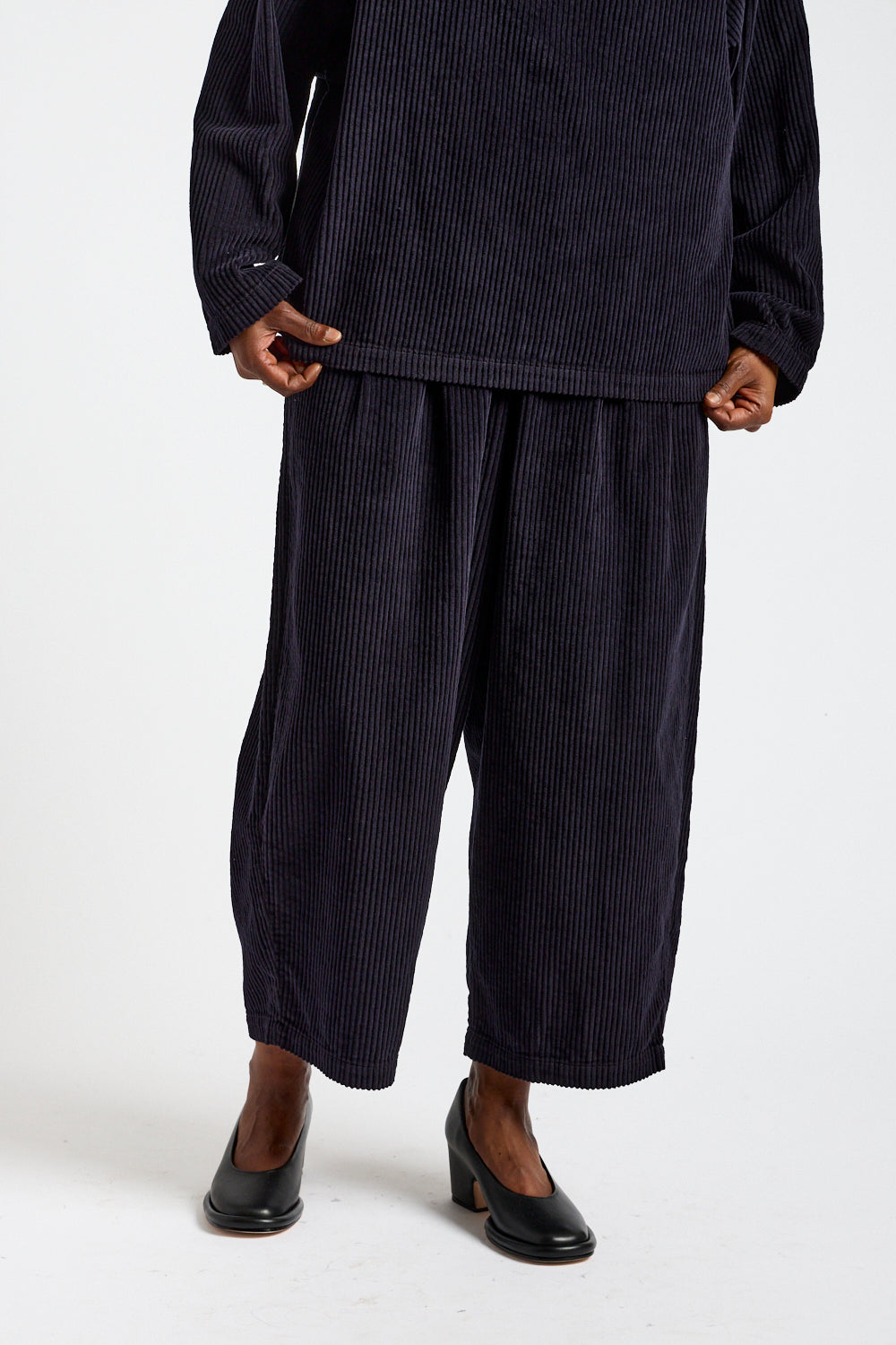 Wide Pants in Dark Navy