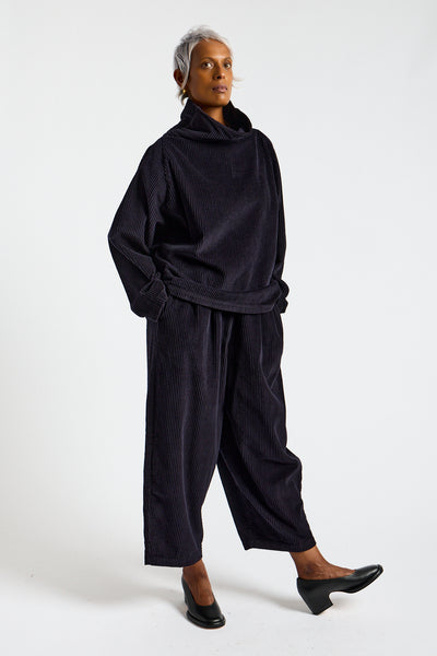 Wide Pants in Dark Navy