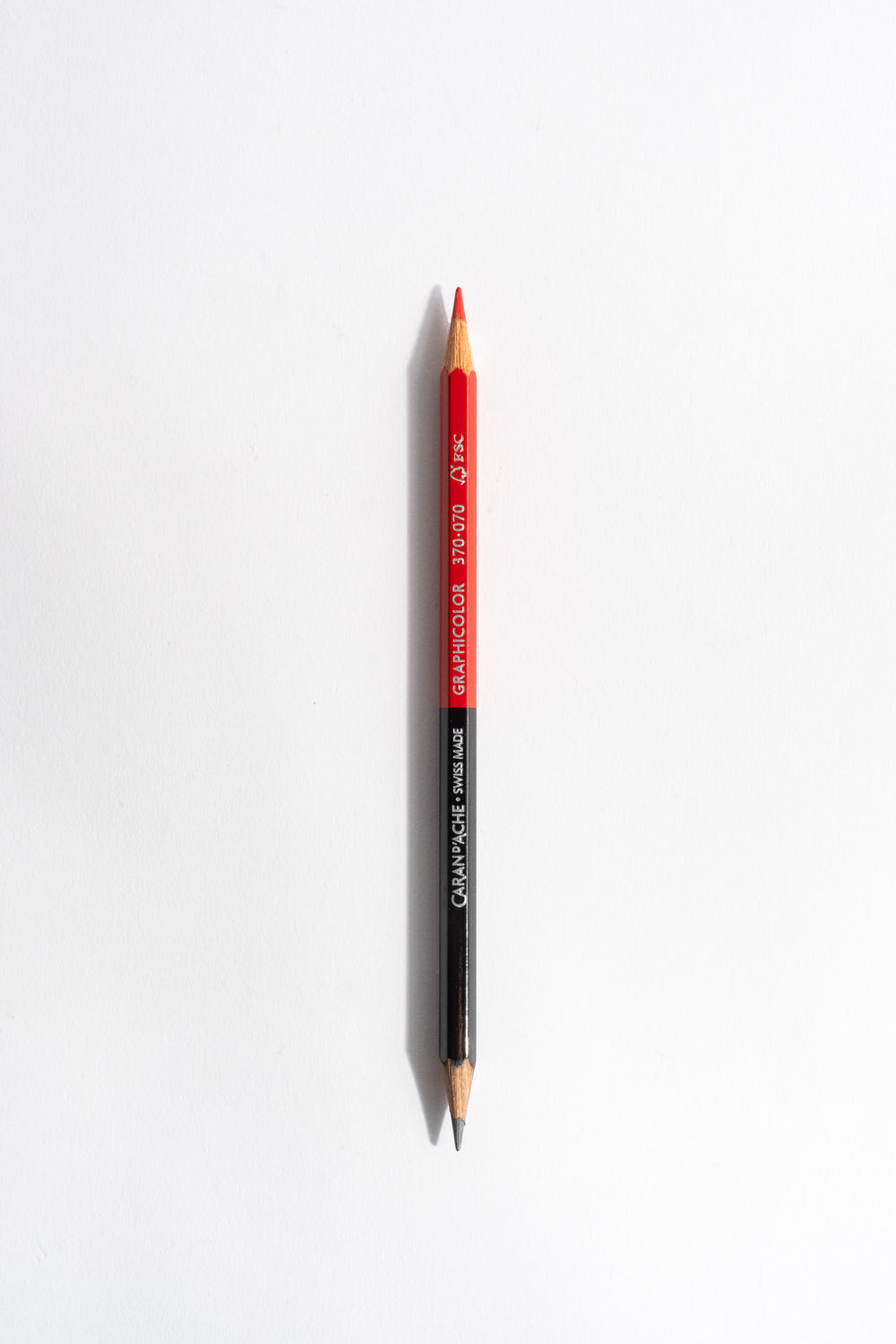 Bicolor Pencil in Black + Red