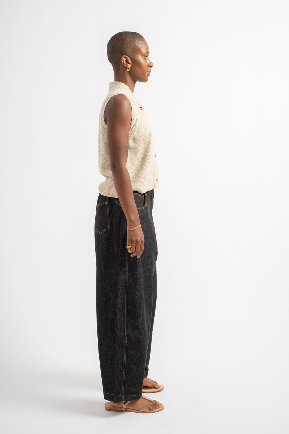 Denim Curved Pants in Black