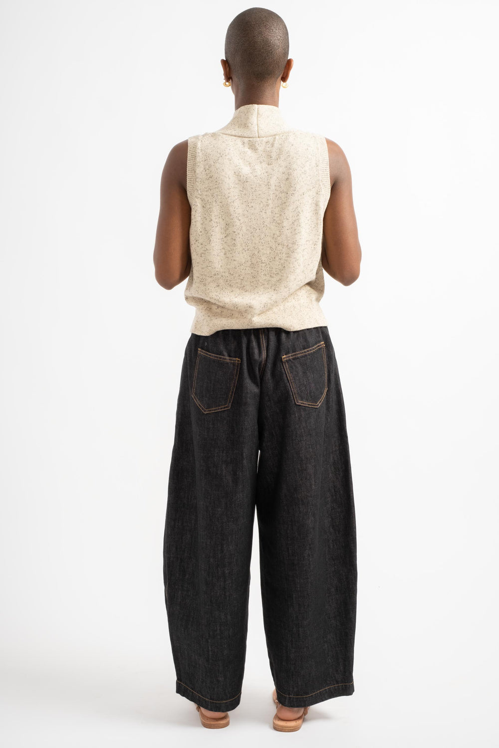Denim Curved Pants in Black