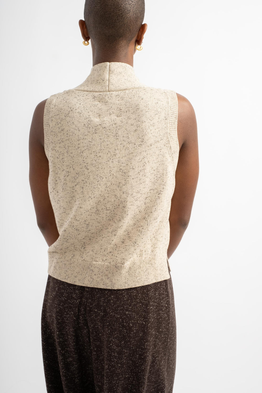 Flecked Cotton Vest in Natural