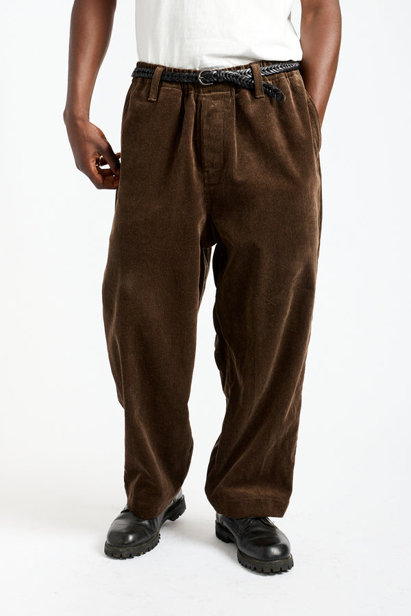 Elastic Pant Sumi Ink Corduroy in Brown