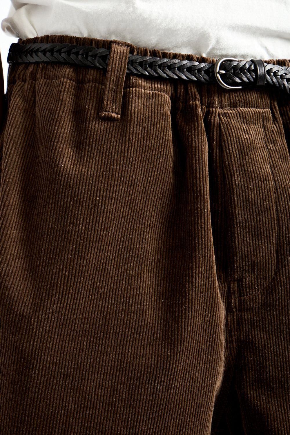 Elastic Pant Sumi Ink Corduroy in Brown