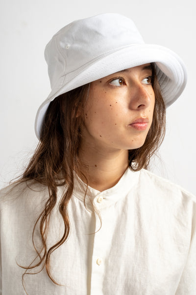 Luna Bucket Hat in White