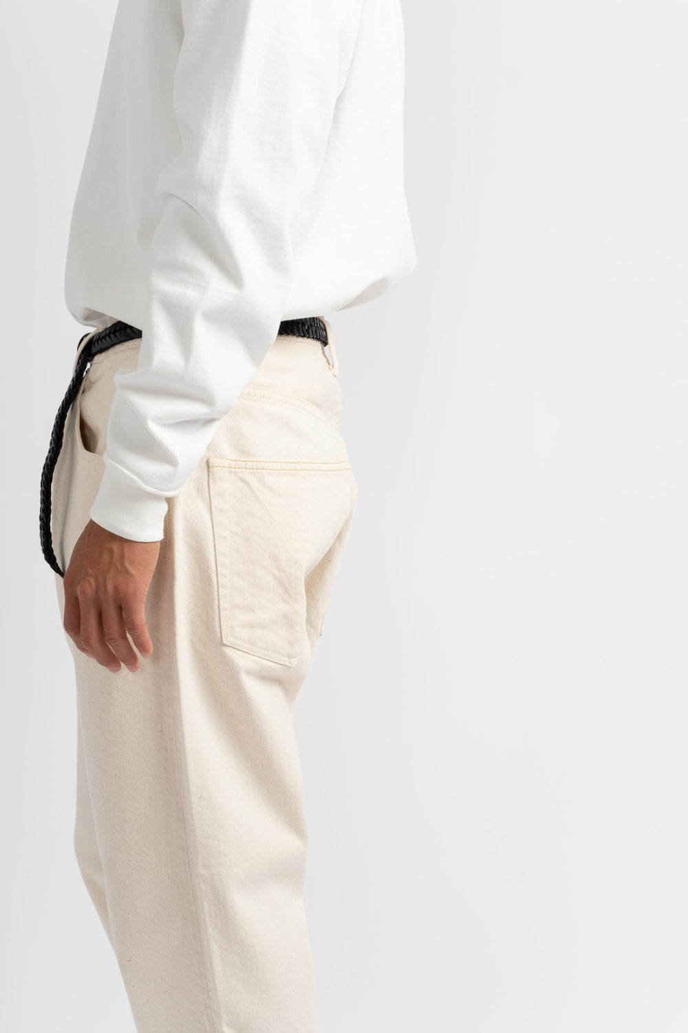 Loose Tapered Washi Denim Pant In Ecru