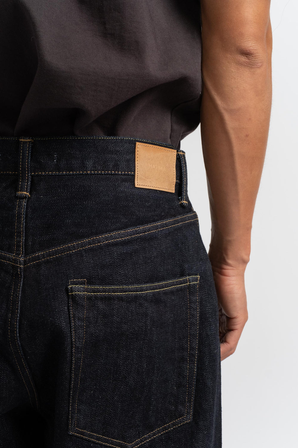 Wide Tapered Denim Pant In One Wash