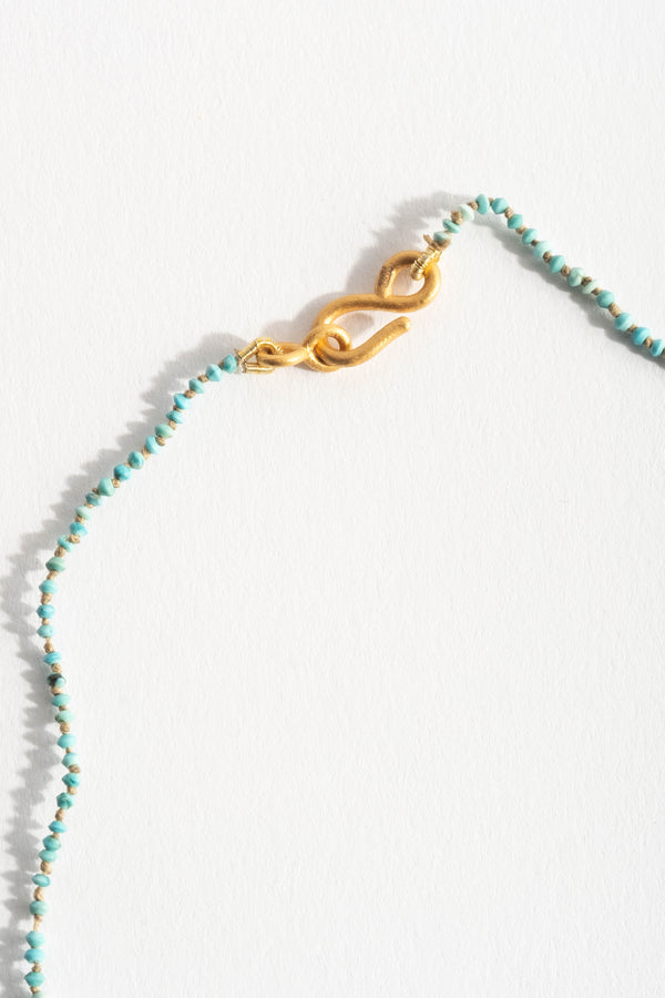 22K + Tiny Turquoise Strand