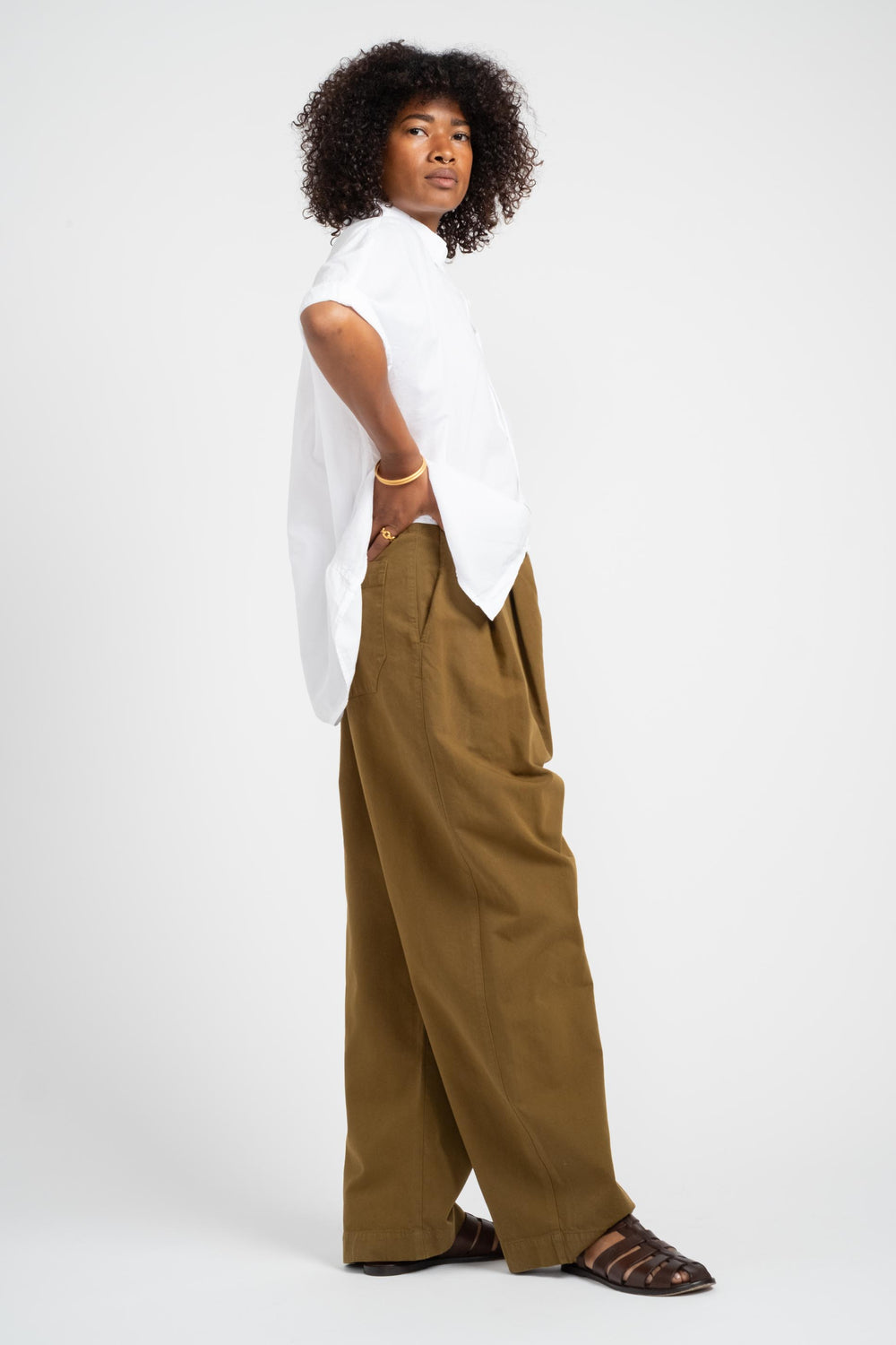 The Pleated Pant in Olive Twill