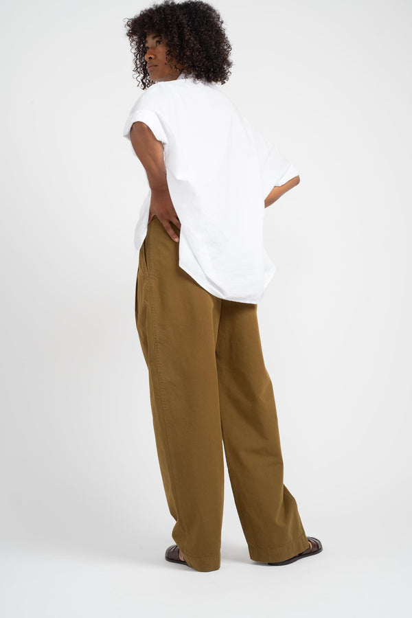 The Pleated Pant in Olive Twill