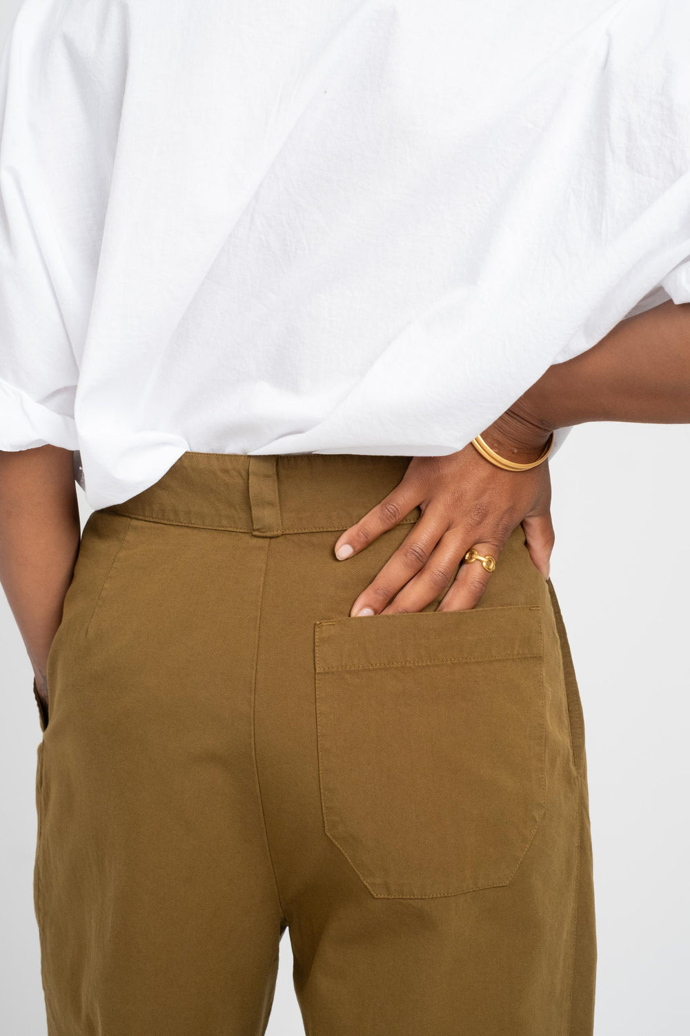 The Pleated Pant in Olive Twill