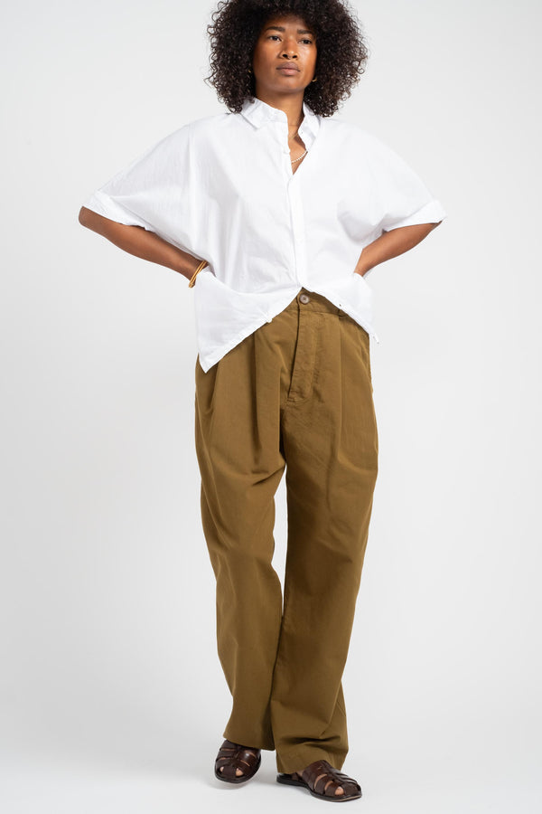 The Pleated Pant in Olive Twill