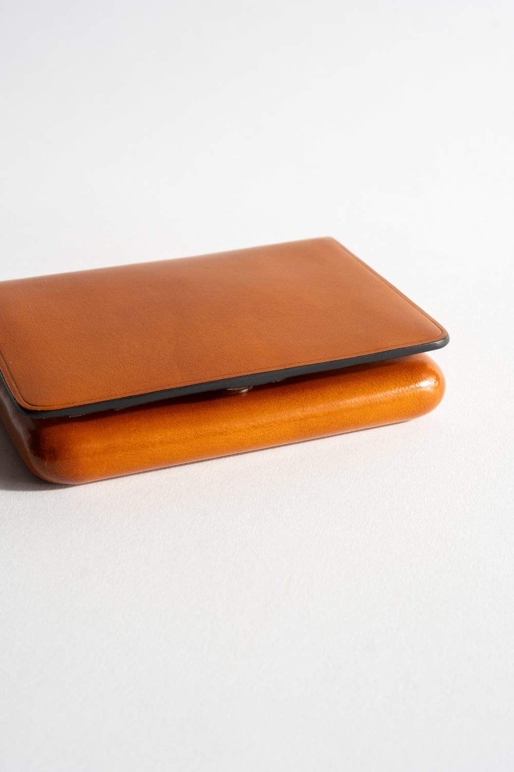 Nolo Wallet in Biscuit