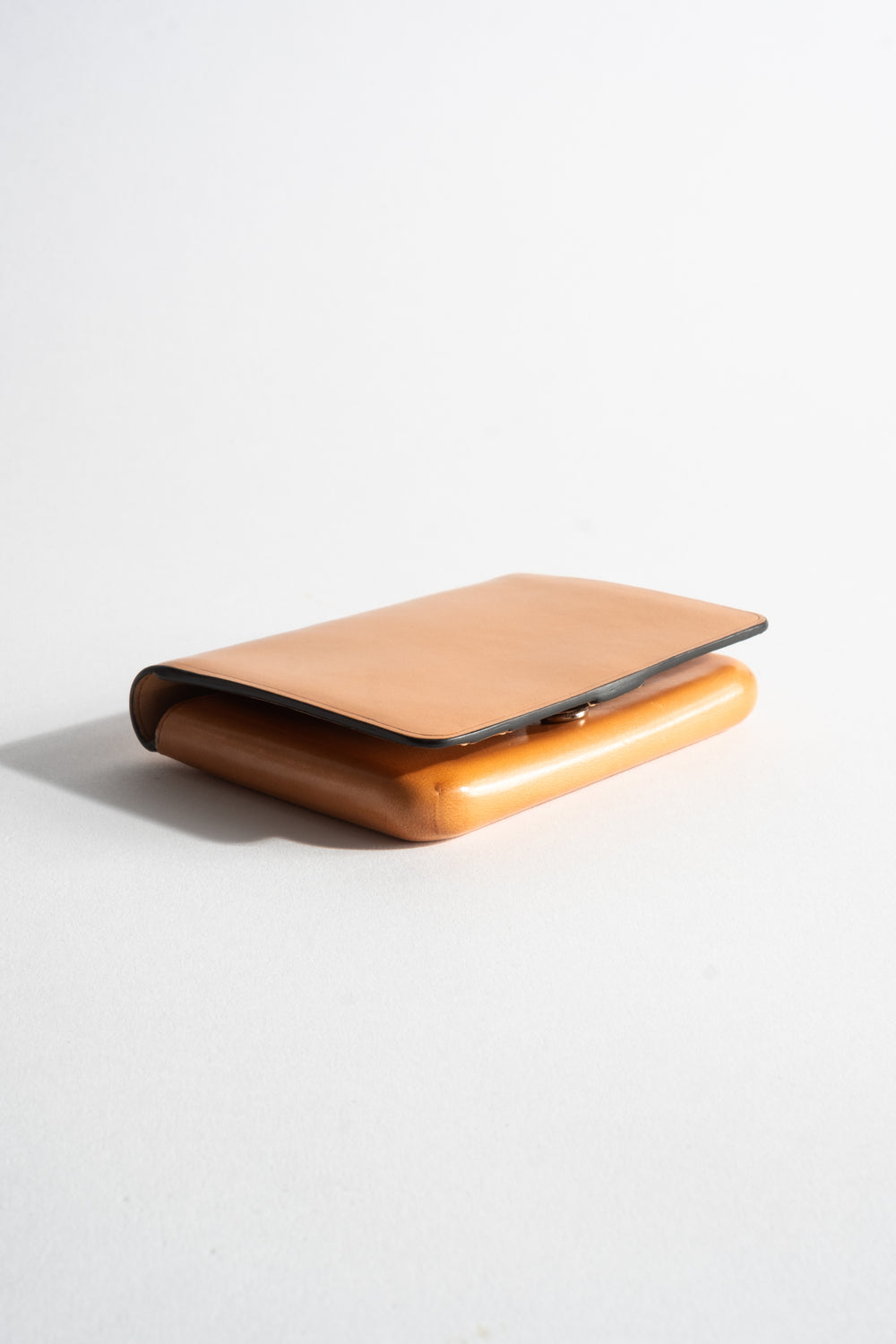 Nolo Wallet in Natural