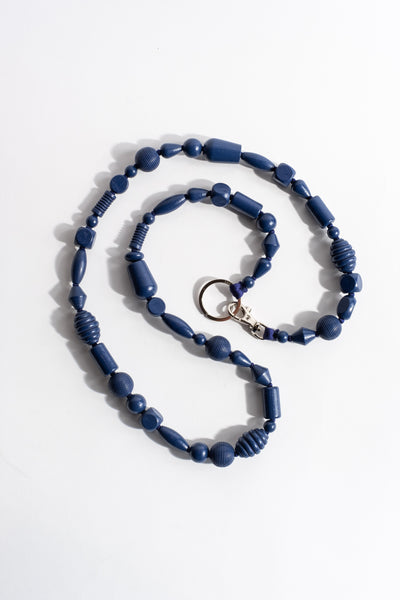 Perlenmix Phonenecklace in Blueberry