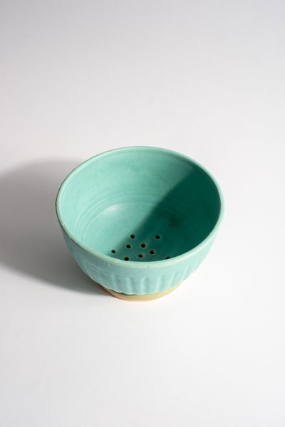 Small Berry Bowl in Sea Green