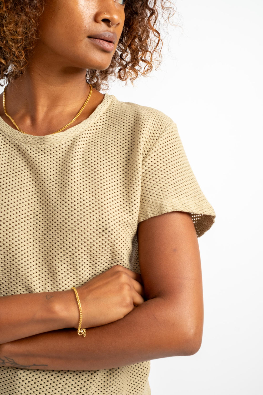 Carmen Mesh Tee in Desert Khaki
