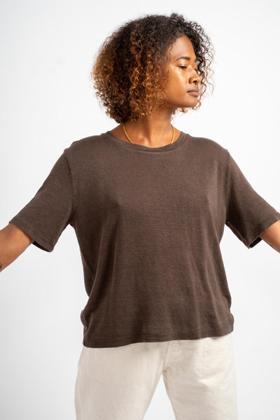 Dakota 100% Hemp Cropped Tee in Coffee Bean