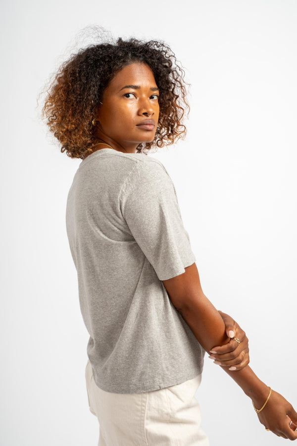 Silverlake Cropped Heather Tee in Athletic Gray