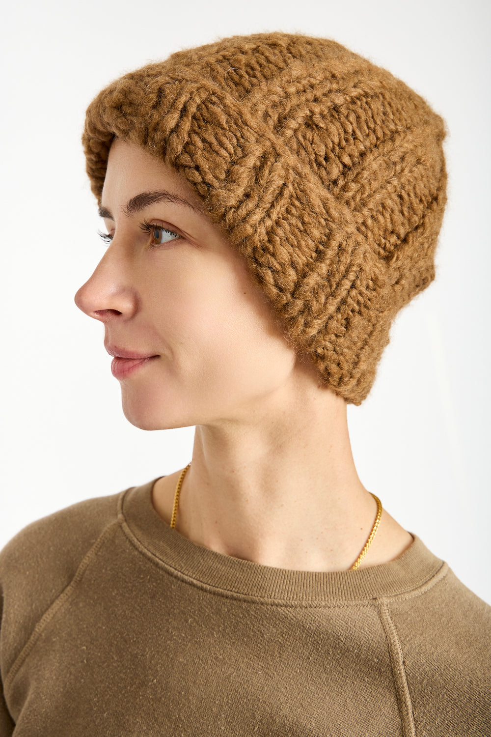 Cashmere Beanie in Mocha