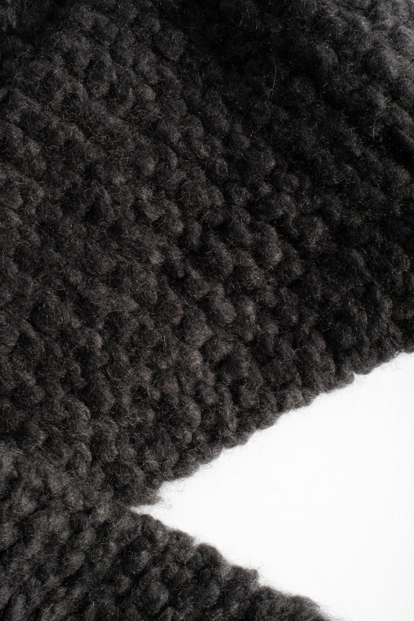 Knitted Scarf in Charcoal