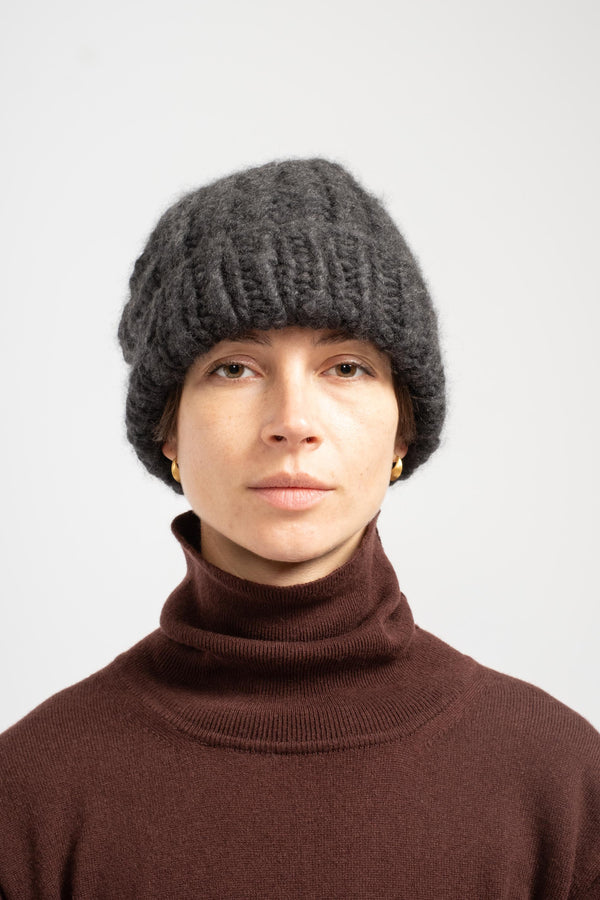 Pure Cashmere Fold Up Knit Hat in Anthracite