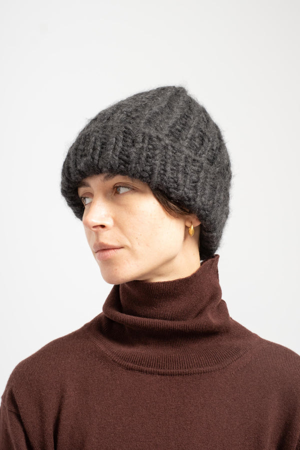 Pure Cashmere Fold Up Knit Hat in Anthracite