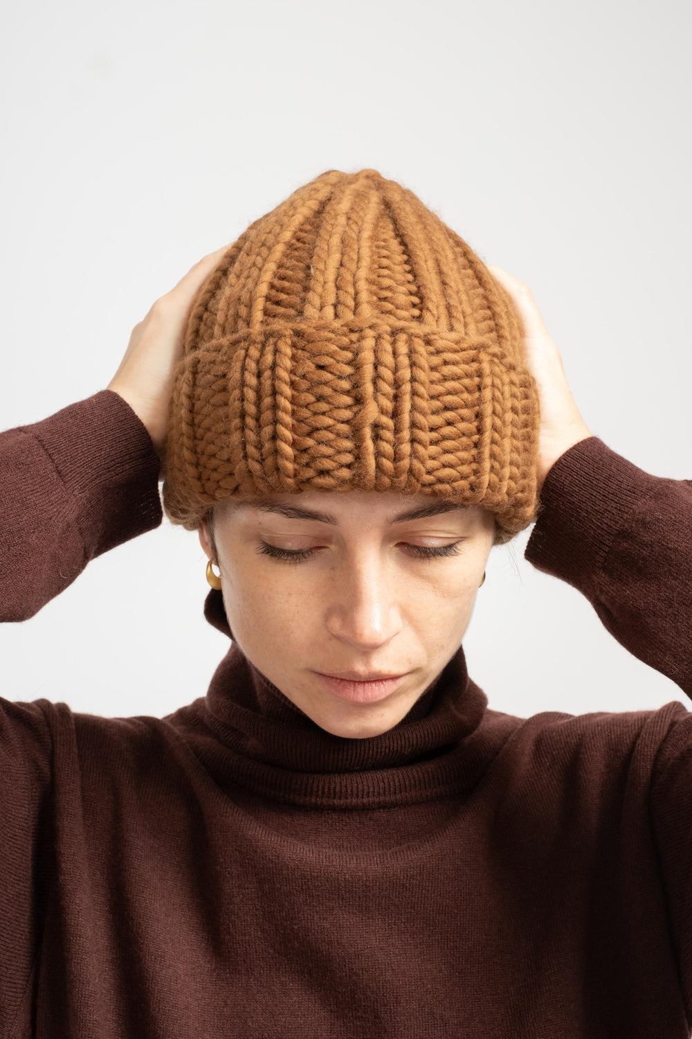 Pure Wool Fold Up Knit Hat in Brown