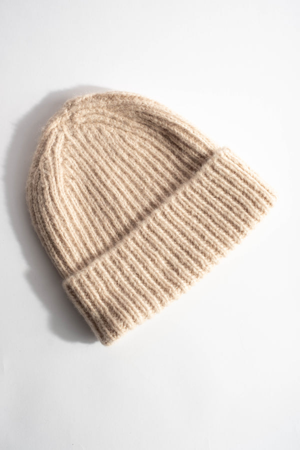 Silk Beanie in Sand