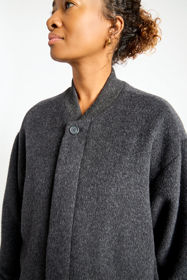 Brushed Bomber in Black Melange