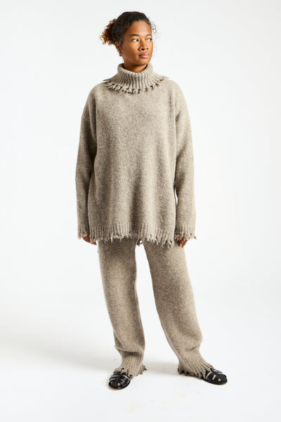 Fray Turtleneck in Rock