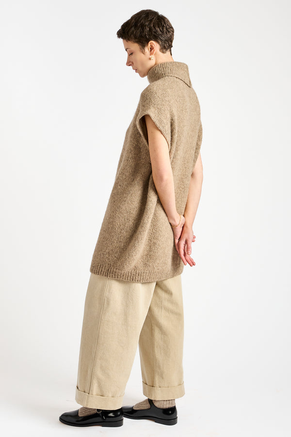 Loft Turtleneck in Moth