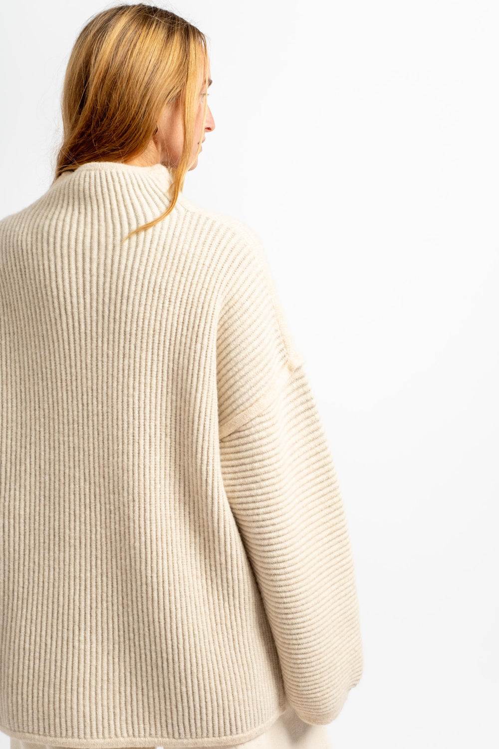 Ottoman Turtleneck in Alabaster