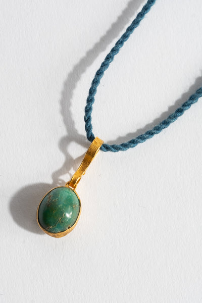 22K Single Turquoise Pendant