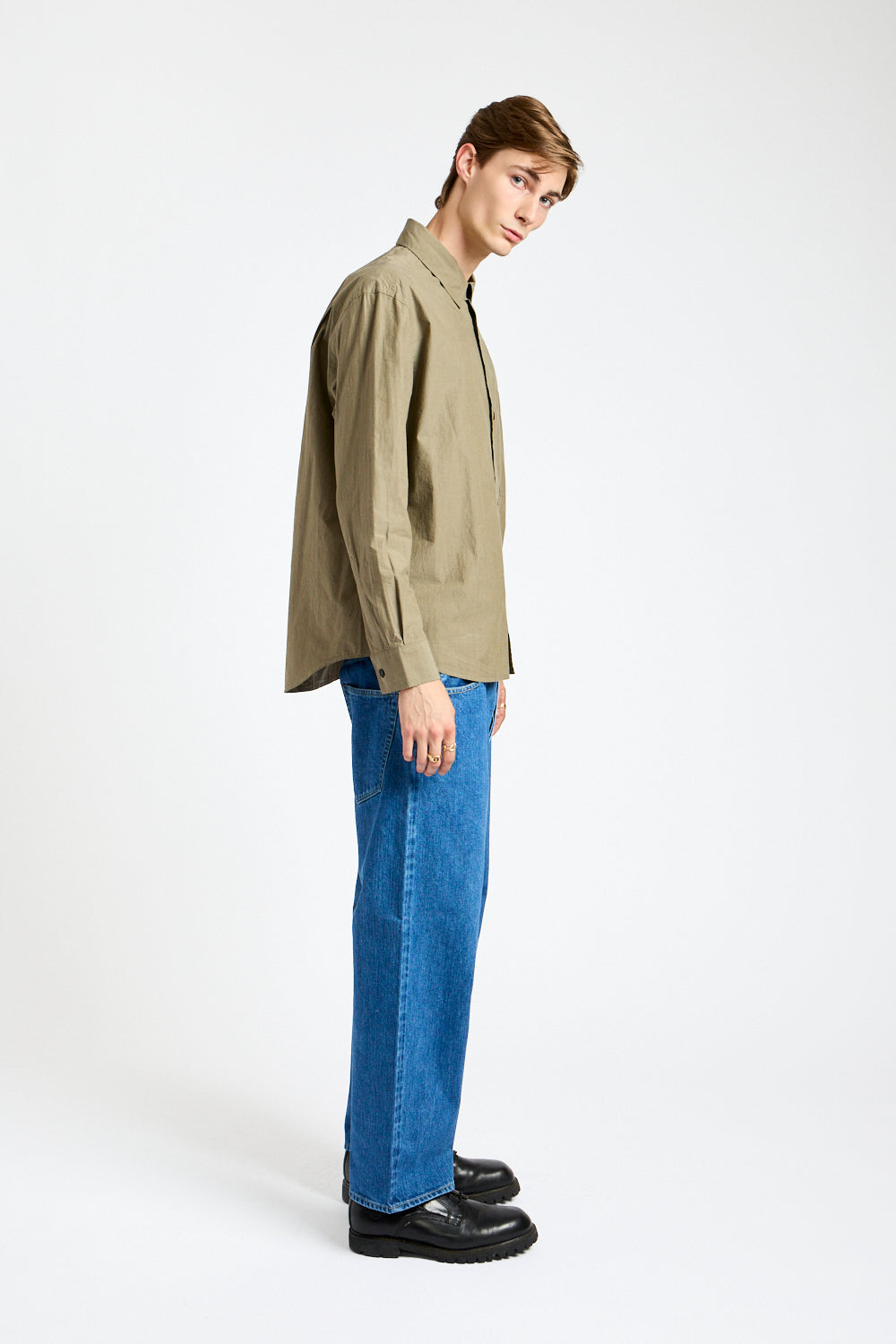 Basic Shirt in Khaki Green