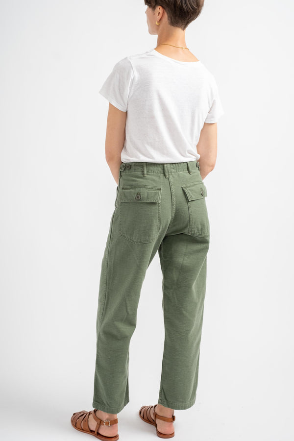 Short Length Fatigue Pants in Green Used Wash