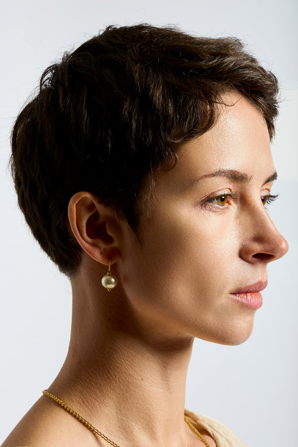 South Sea Pearl Baby Linea Earrings