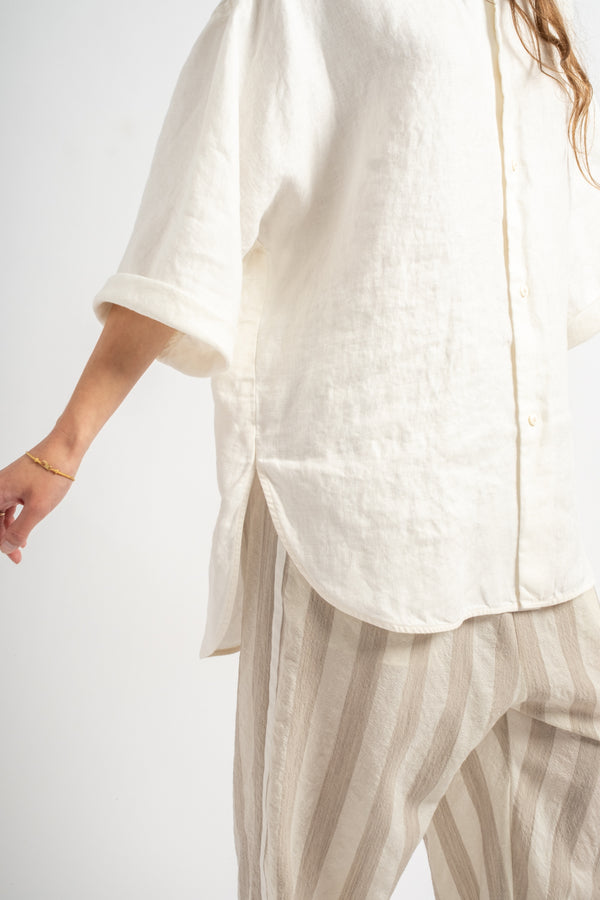 Round Collar 3/4 Sleeve Shirt in Off White