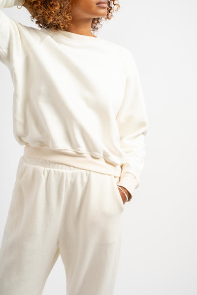 Damaged - The Women's Crewneck Sweatshirt in Natural - XS