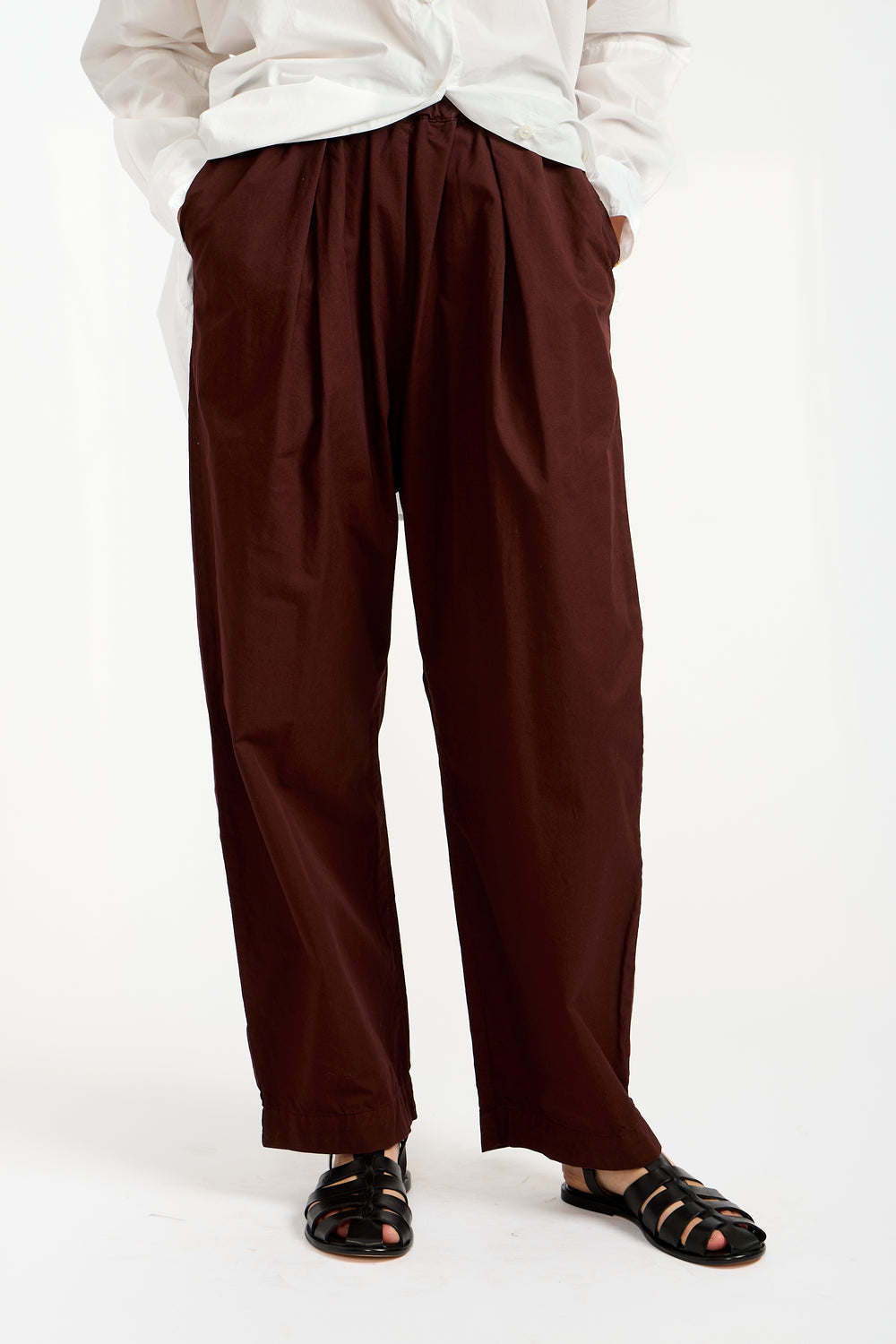 The Elastic Waist Pants in Cinebar