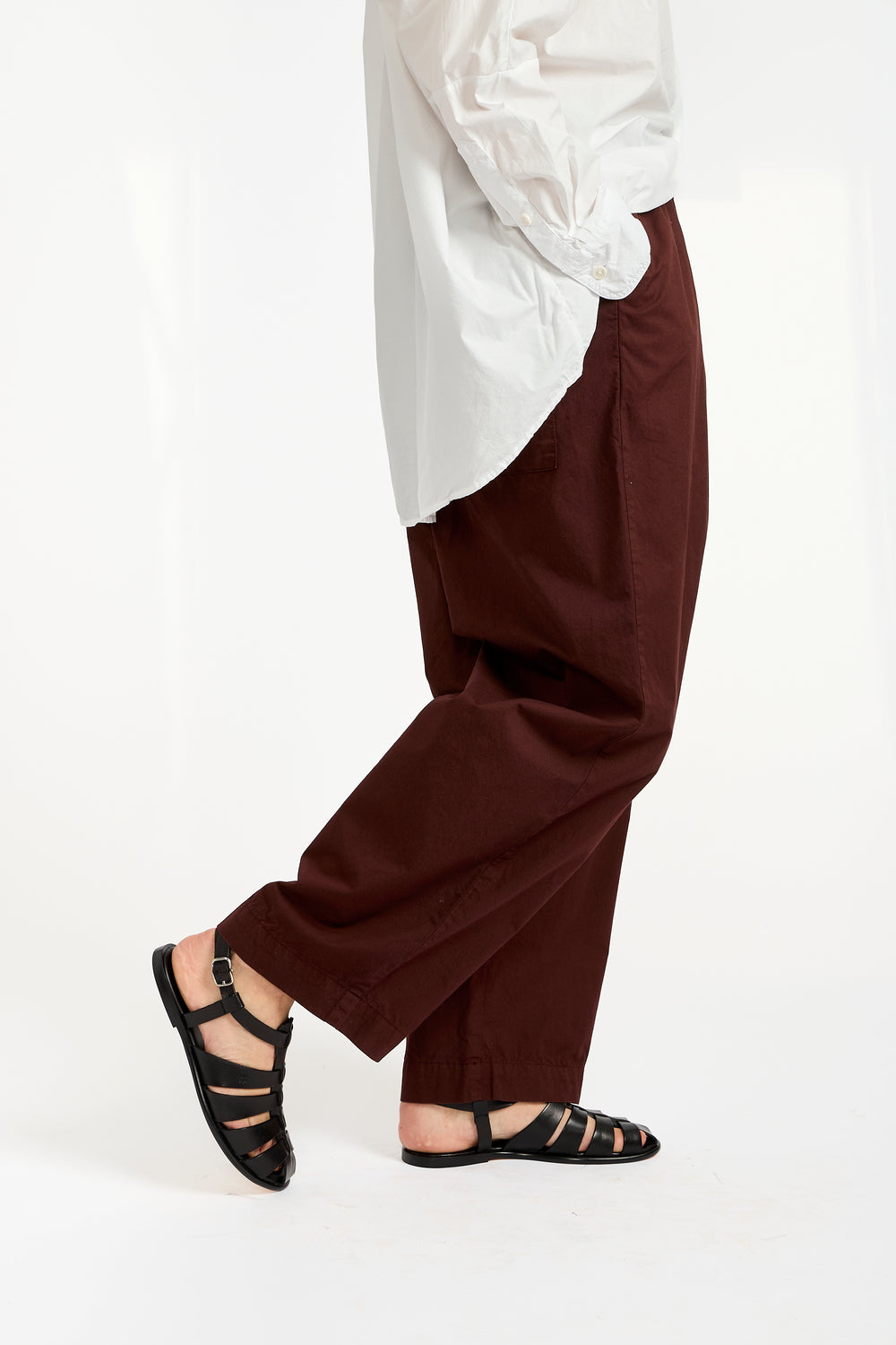 The Elastic Waist Pants in Cinebar