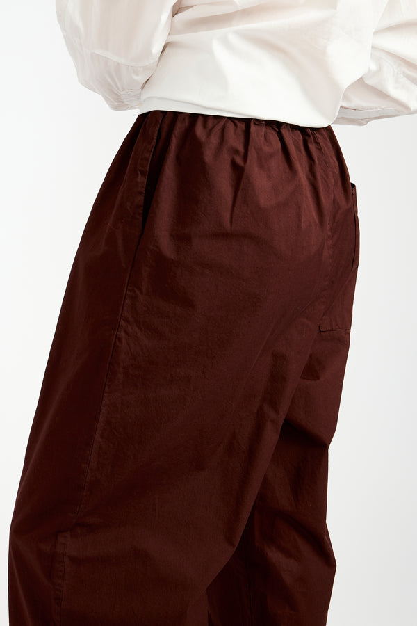 The Elastic Waist Pants in Cinebar