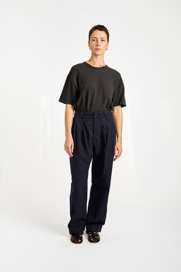 The Pleated Pants in Dark Navy