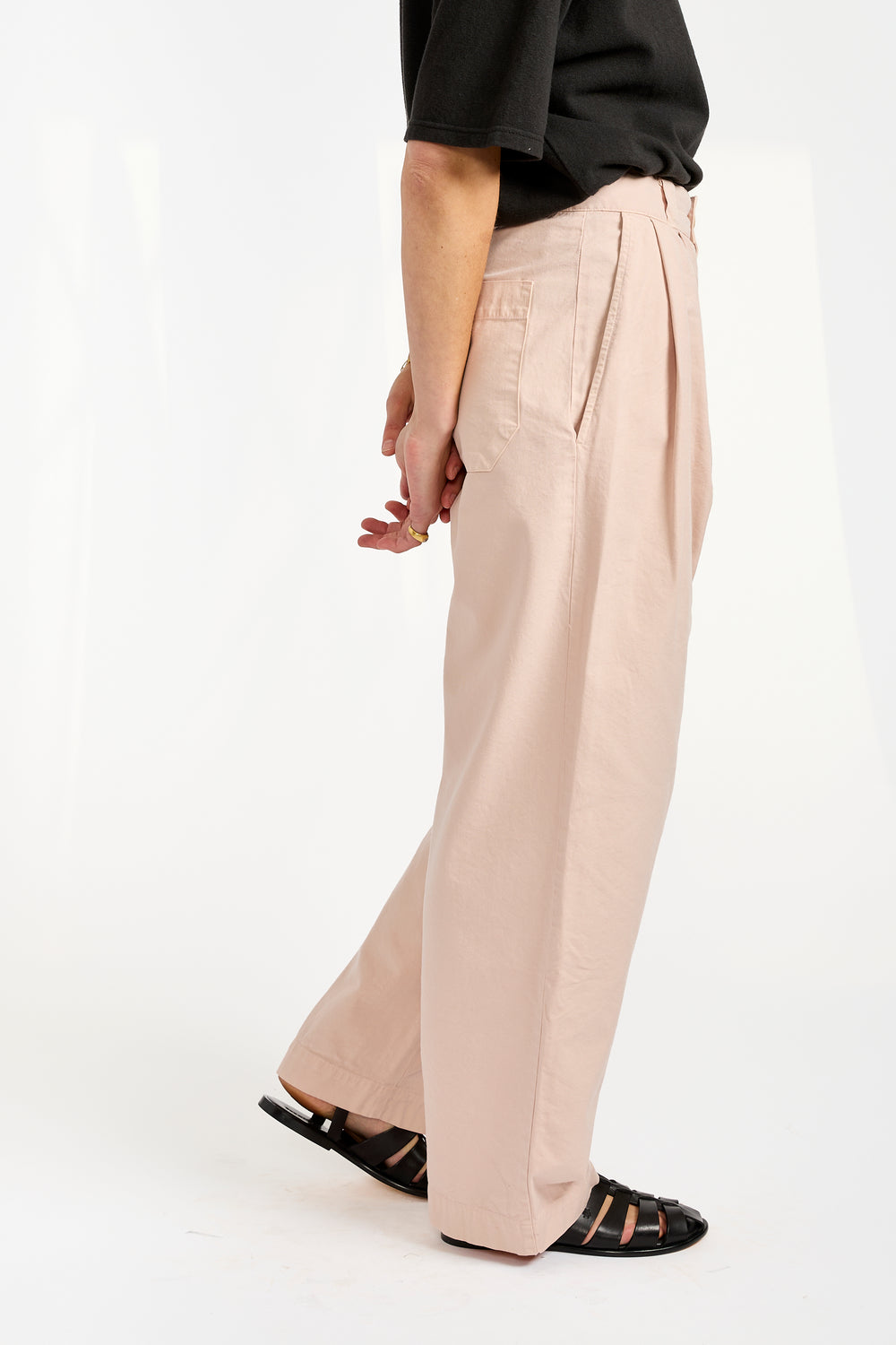 The Pleated Pants in Dusty Pink