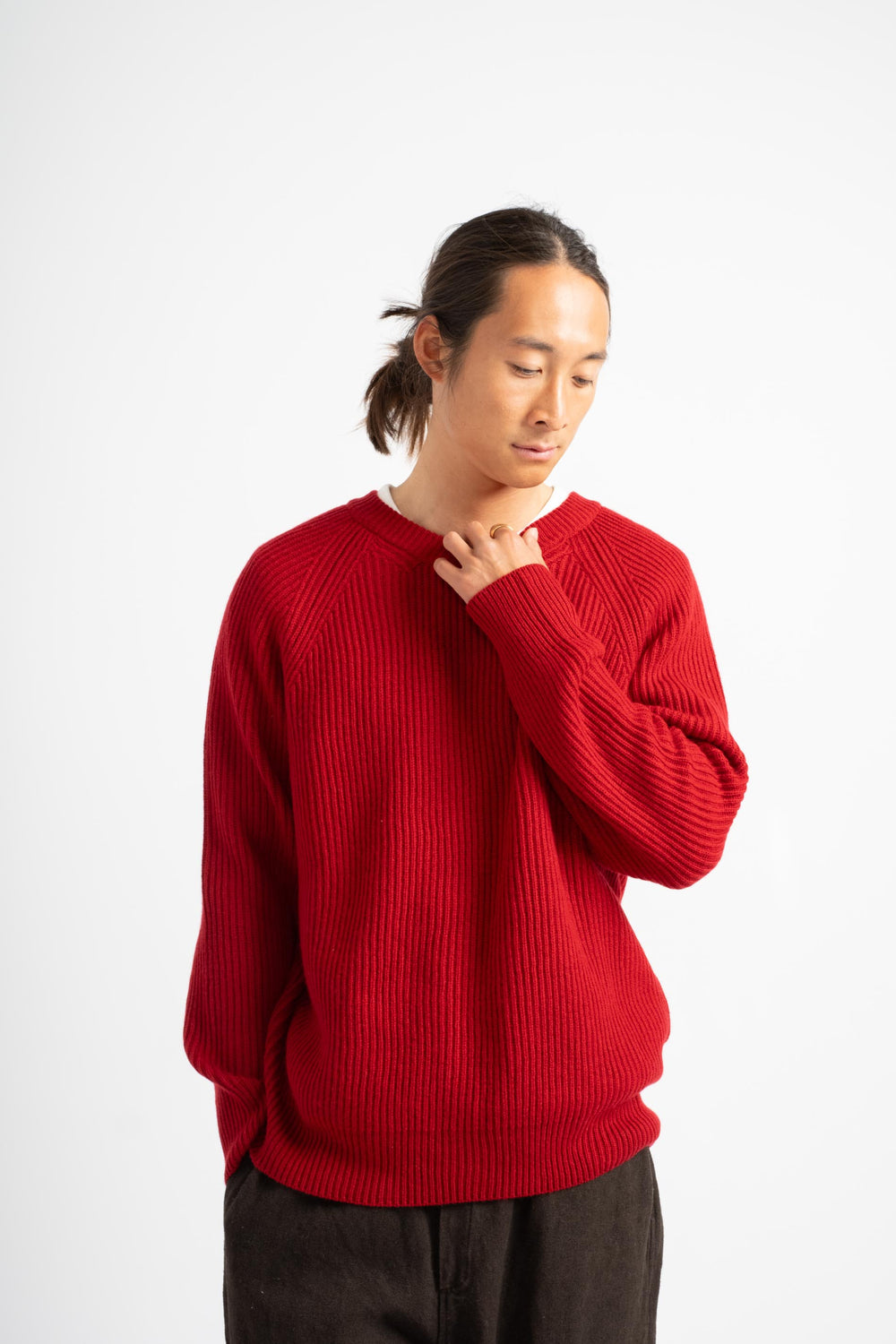 The Ribbed Crewneck in Garnet