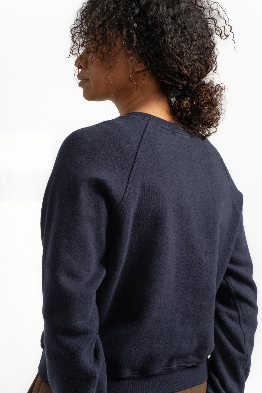 The Women's Crewneck Sweatshirt in Dark Navy