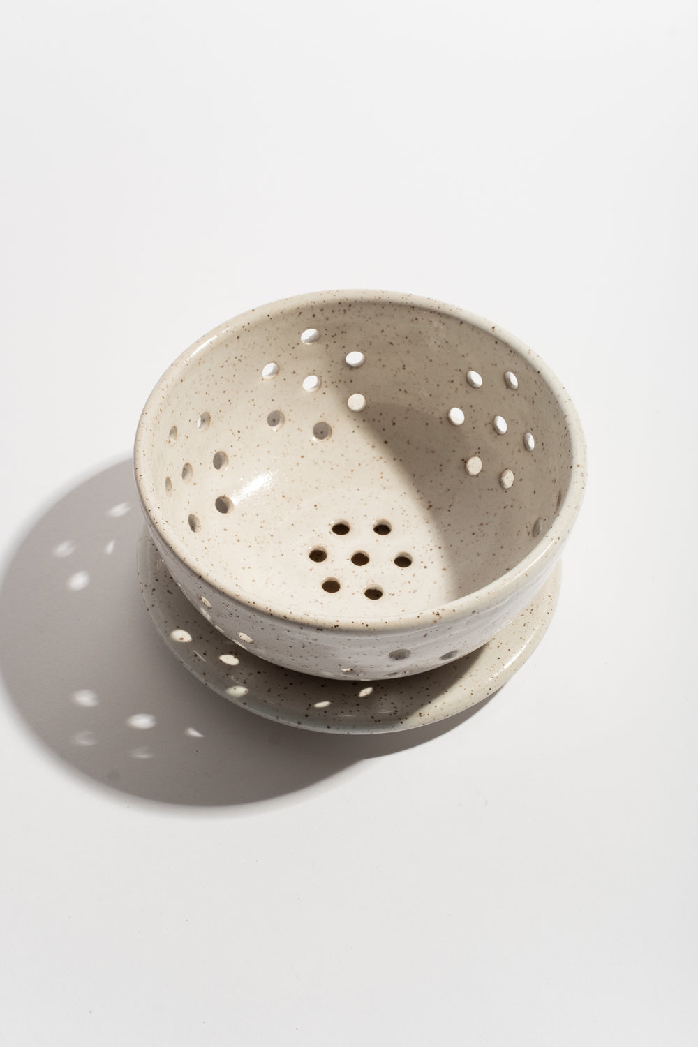 Small Berry Bowl in White