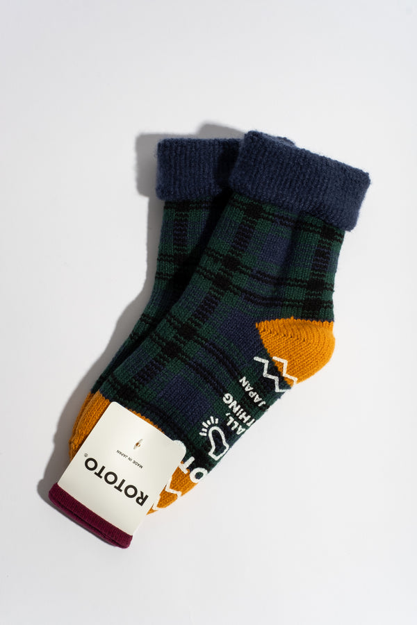 Comfy Room Check Sock in Navy + Green