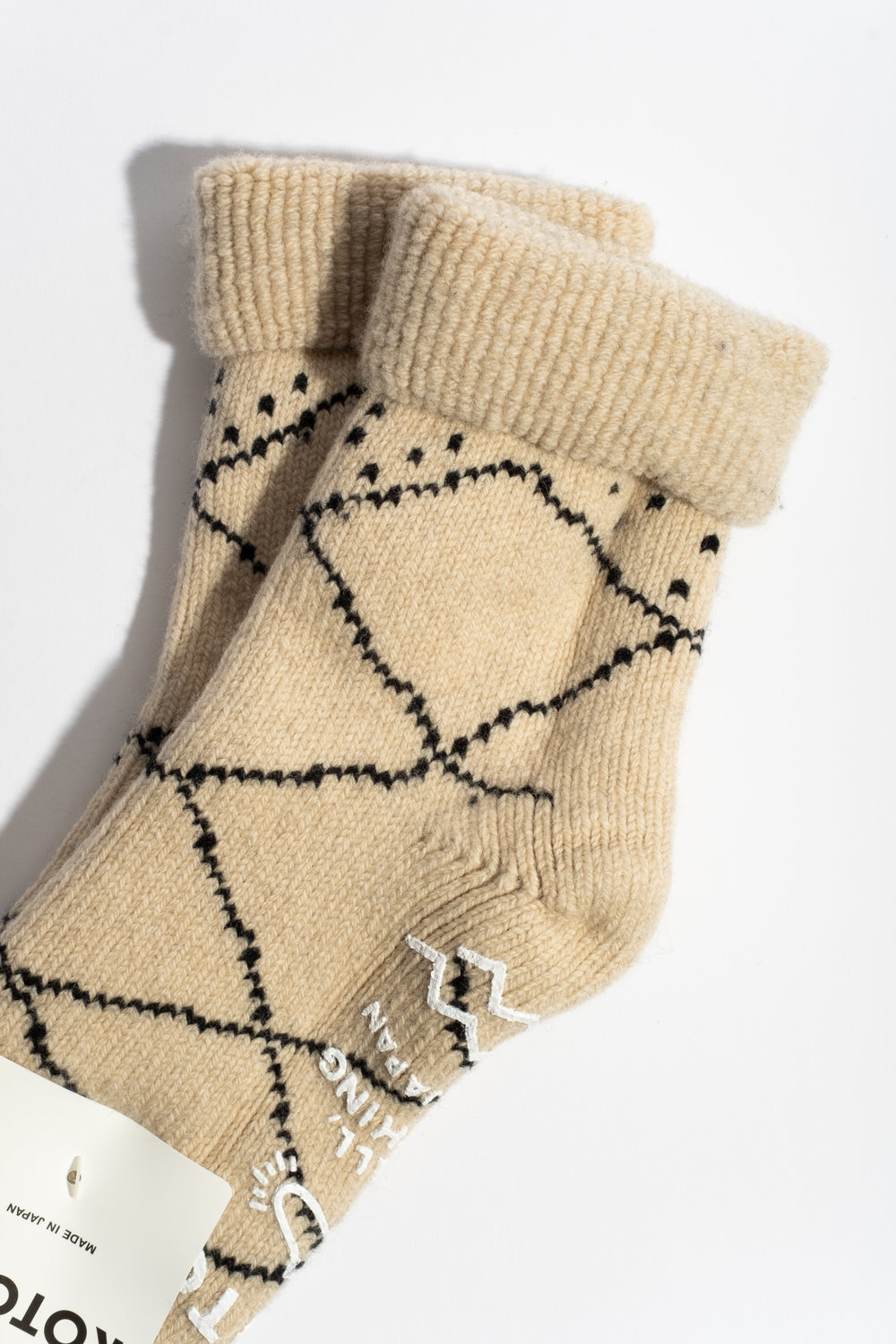 Merino Lambs Wool Room Sock in Ecru + Black