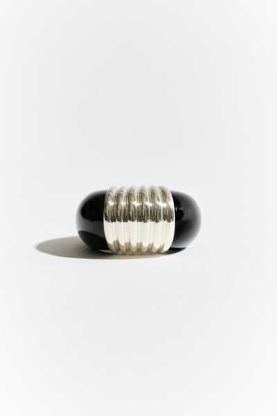 Kiwa Ring in Black Jade